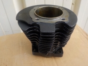 SPORTSTER "NEW REPO" 900cc  REAR CYLINDER #16465-58